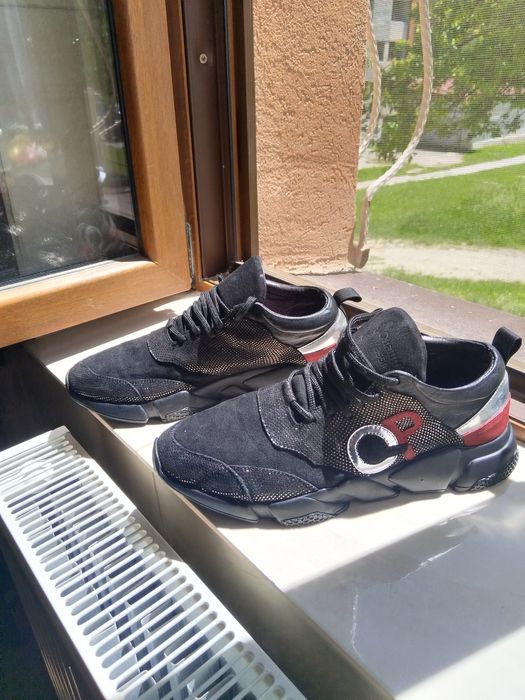 Adidasi piele 43