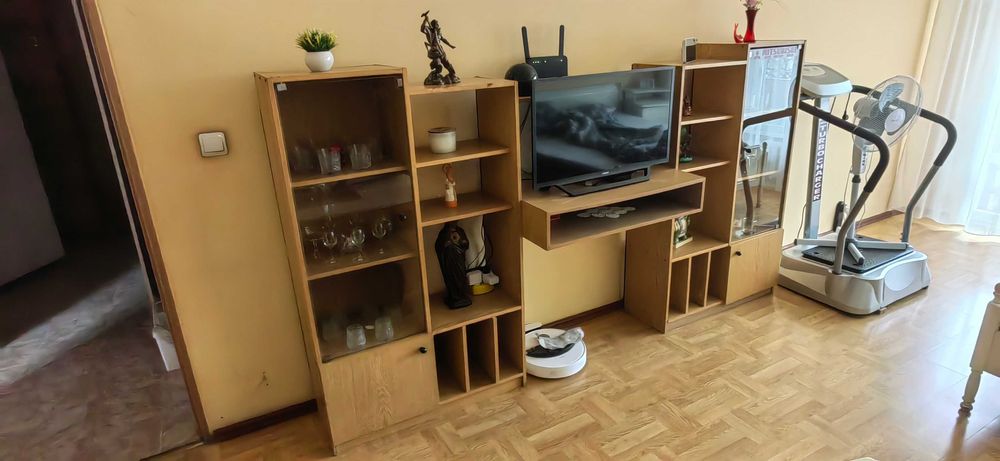 СЕКЦИЯ за хол или стая 270/145/35/ Ш.В.Д.