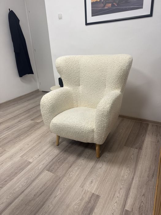 Vand fotoliu Jysk utilizat .