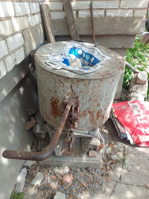 продам бетономешалку