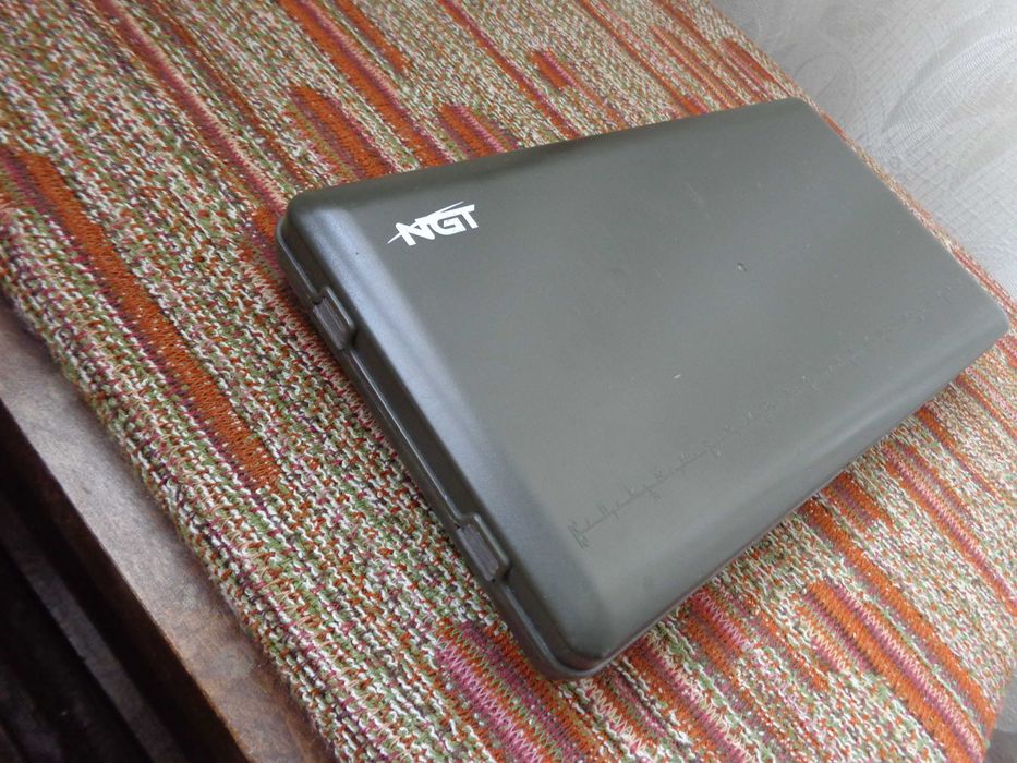 Кутия,повод KATRAN,Pop-Up топчета,задни държачи и протектори.