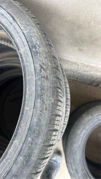 Покрышки шины  4 шт