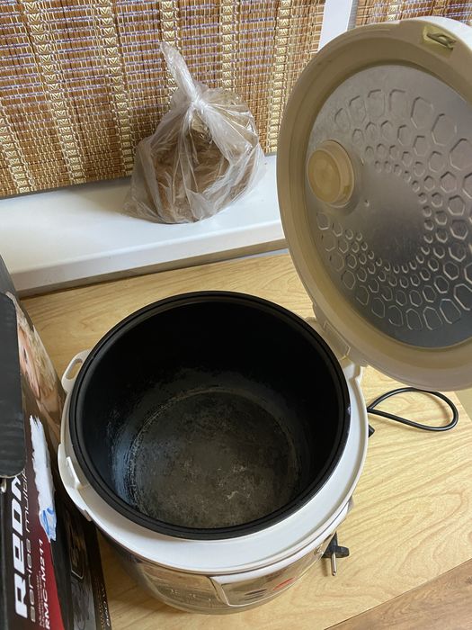 Продам мультиварку