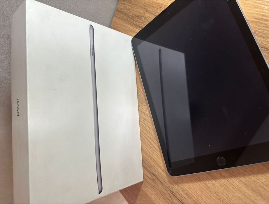 Продам IPAD в отличном состоянии.