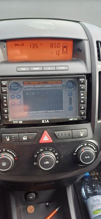 Radio cd kia cu touch-screen