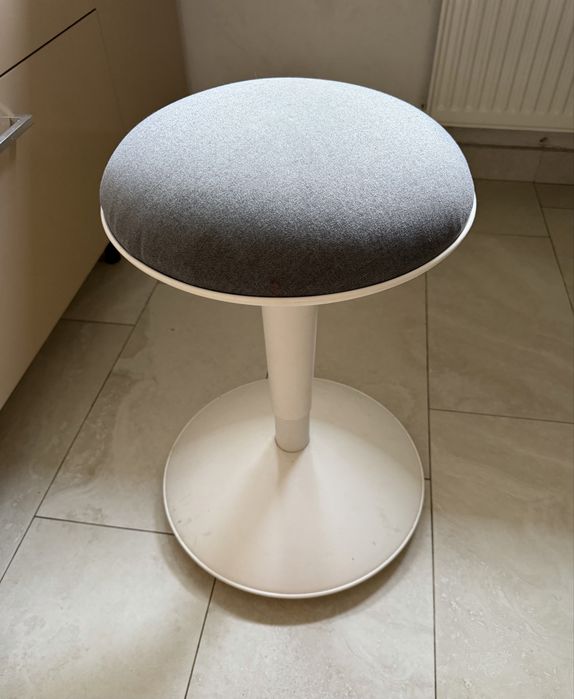 Set doua scaune de bucatarie