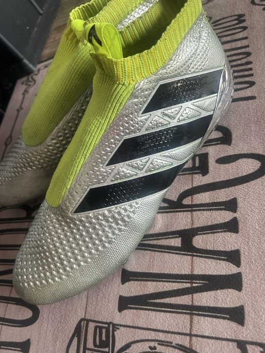 Футболни бутонки, обувки Адидас номер 48