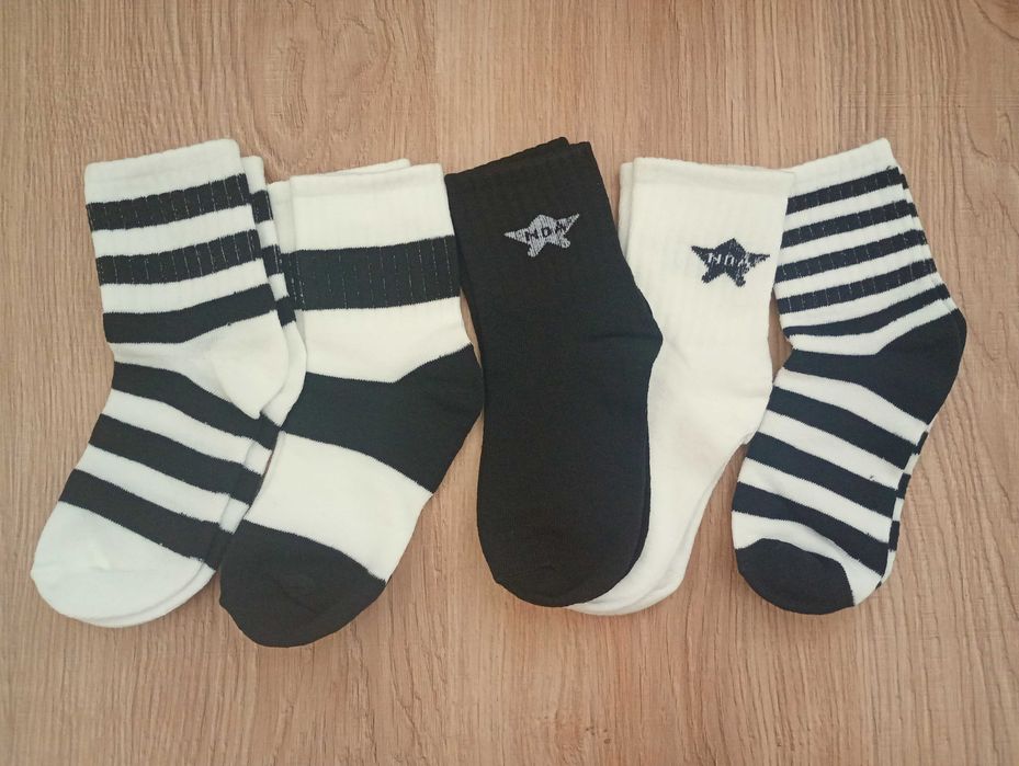 Дамско бельо и чорапи, различни модели и цени