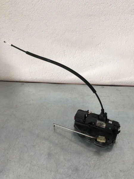 Iala broasca usa dreapta fata Opel Insignia A 2009 cod 13503150