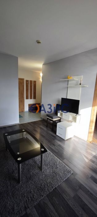 Продава се Двустаен апартамент в к.к. Слънчев бряг - 62 кв.м за 699 €/кв.м - Снимка #3