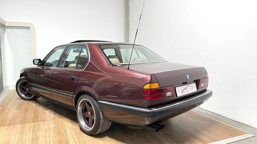 BMW Seria 7 1988 — imagine 3