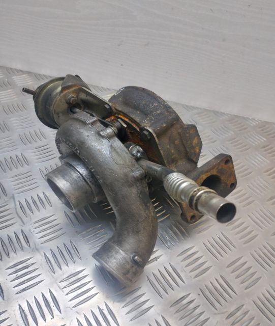 Turbina Turbo Turbosuflanta 2.5 TDI GT2052V Audi A6 4B/C5 (facelift)