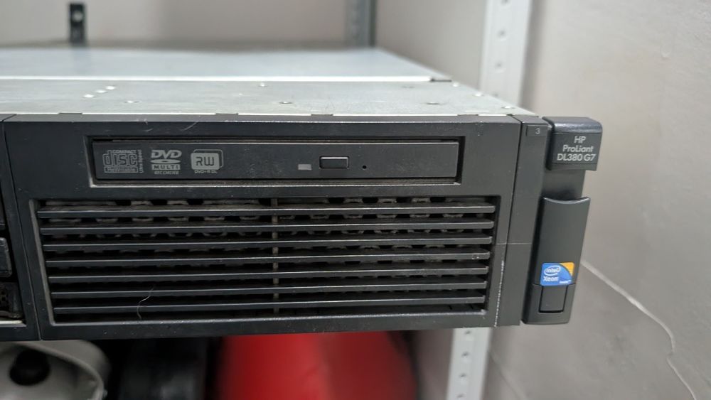 HP ProLiant DL380 G7