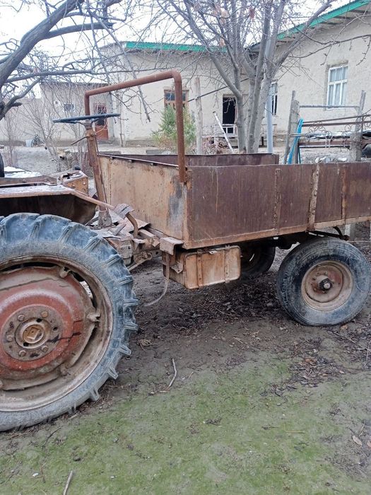 Traktor 16 ot kuchiga ega