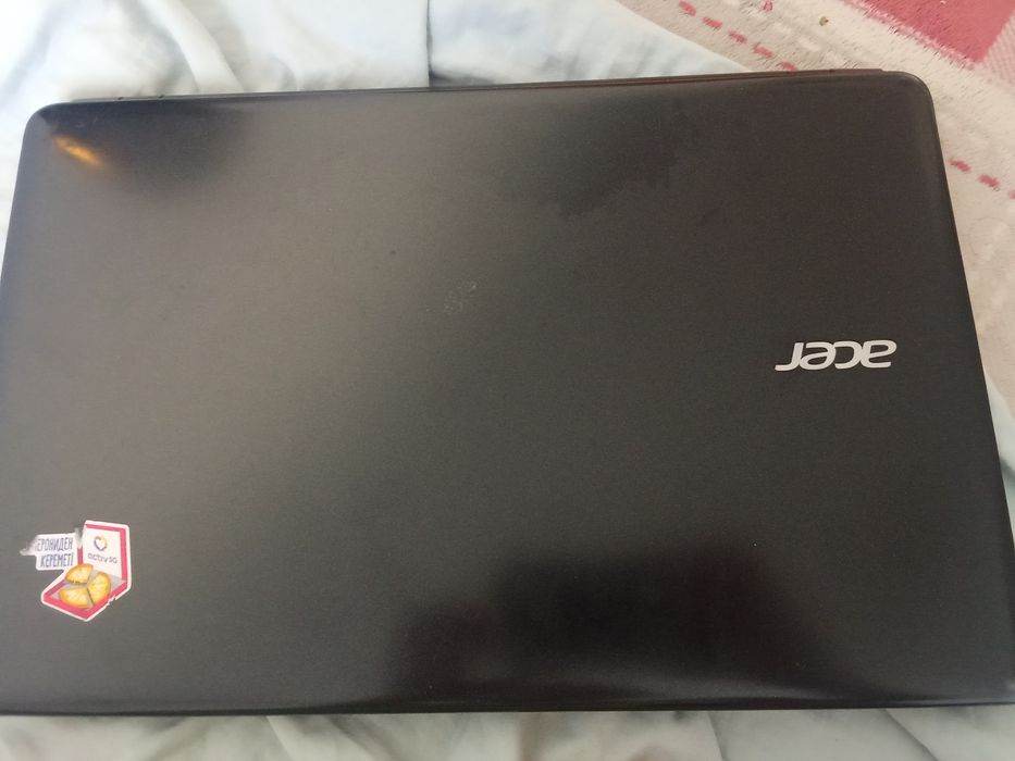 Продам ноутбук асер хорошем состояние