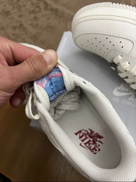 Nike Air Force 1