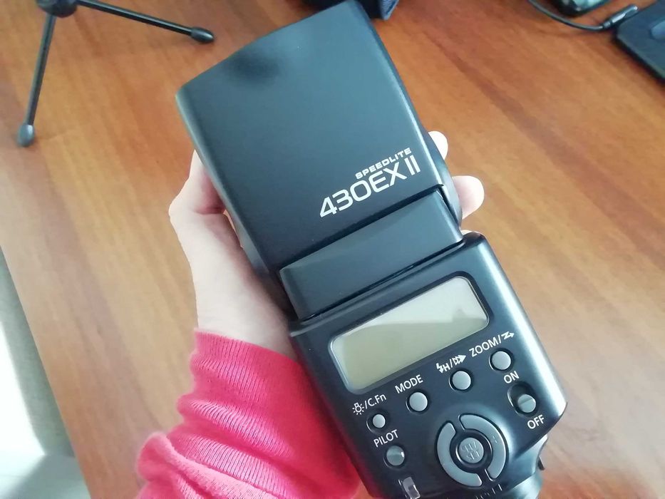 Фотовспышка Canon 430 EX II