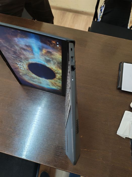 Lenovo Core i5-1235U / 8GB RAM / 256GB SSD / Windows 11 Pro

Sarlavha: