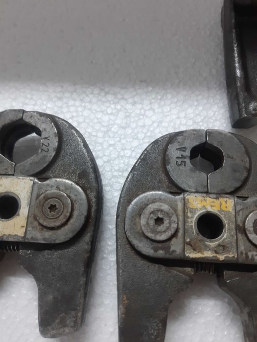 Bacuri de sertizare pexal si cupru