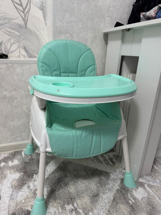 Продам детский стол