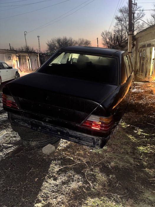 продам 124 мерседес