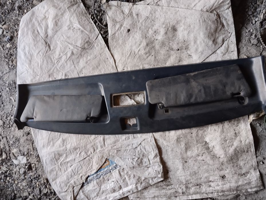 Перед панель потолка Мерседес 190 продам