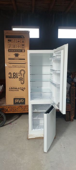 Артел есофрост высота 1.80m 2х камерный мoдел 345