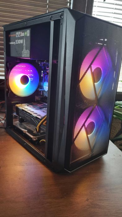 Геймърска конфигурация Intel I7 6700 , RX580 8GB , 16GB рам