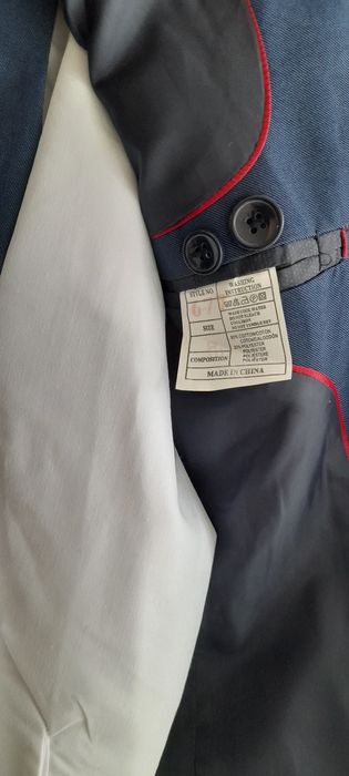 Costumas de copiii de vârsta de 4 ani