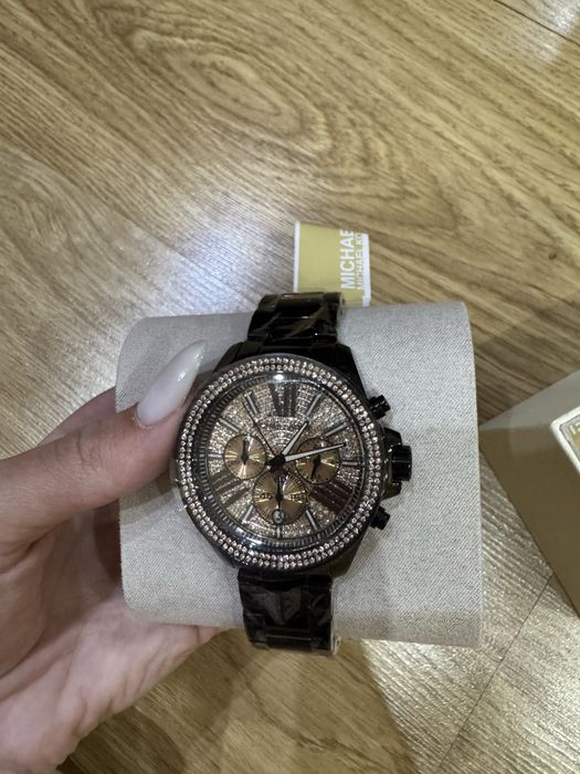 Часовник Michael Kors