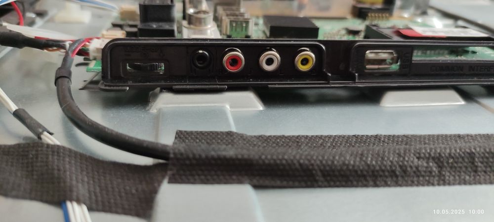 Платки от TV Hitachi 40"