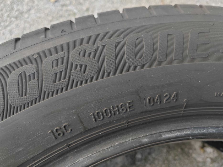 235/55/18 1бр.Bridgestone гума DOT 0424