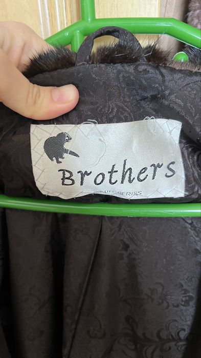 Продаю норка шубу