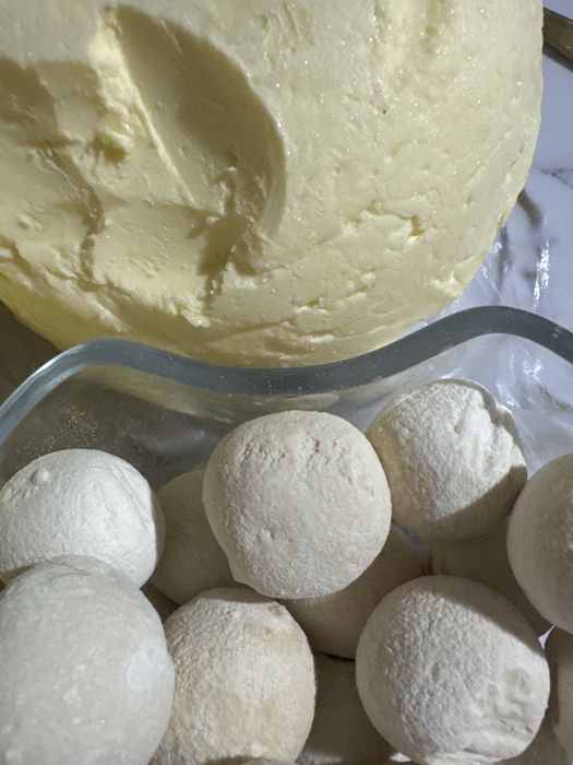 Табиғи құрт май сатылады