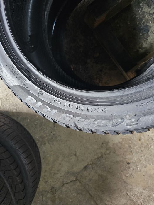 4 anvelope iarna 245 45 18 Pirelli 2022