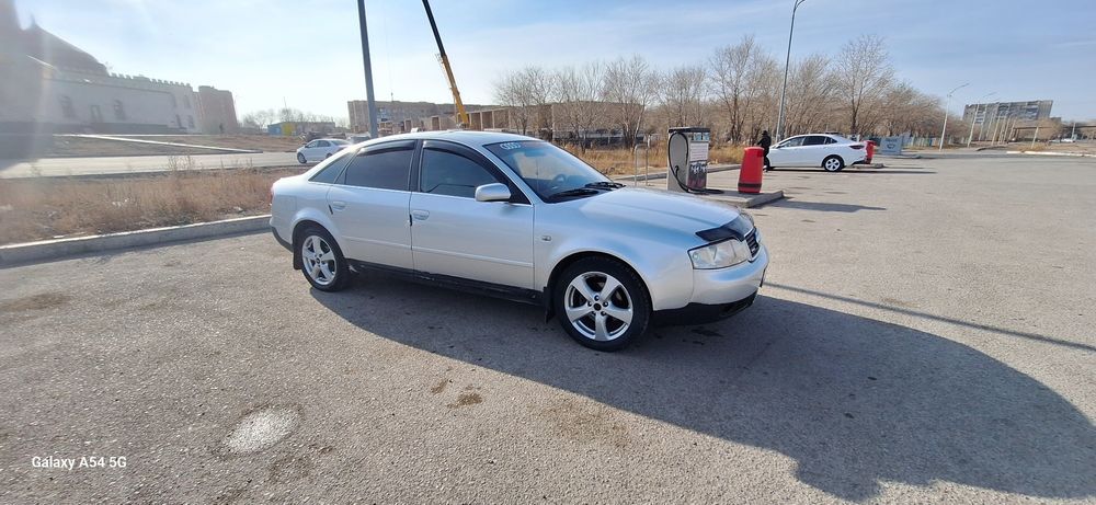 Продаю титанку с резиной на 17