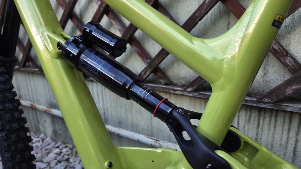 Bicicleta Full suspension enduro YT Capra Core 1 MX 2024