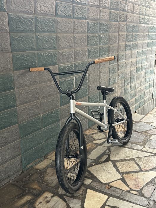 продам bmx haro leucadia