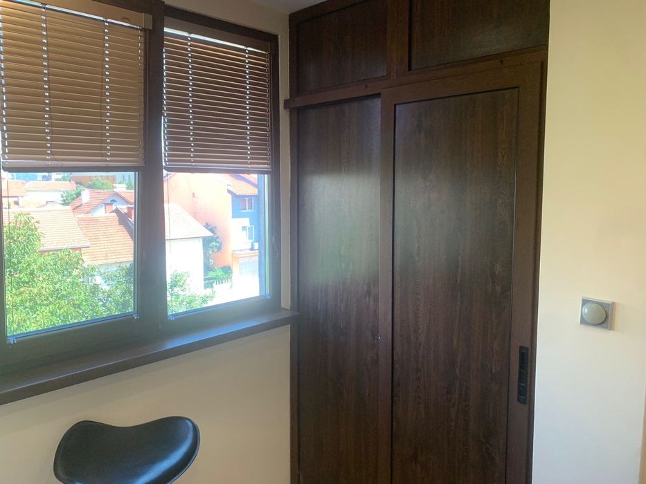 Дава се под наем Тристаен апартамент в Враца, Център - 67 кв.м за 408 € - Снимка #4