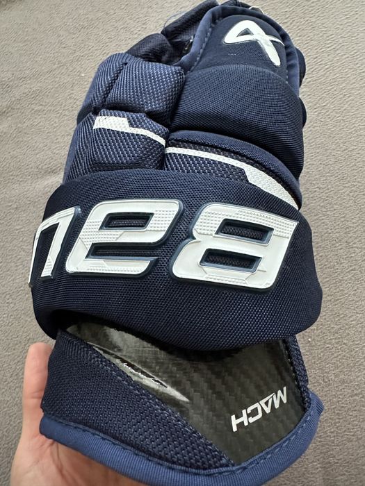 Перчатки синие НОВЫЕ Хоккей BAUER MACH