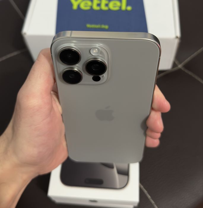 iPhone 16 Pro Max 256 GB Natural Titanium