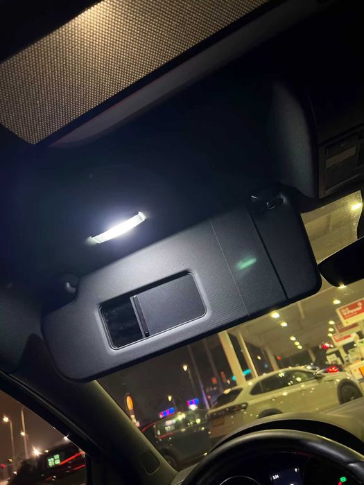 Гаранция! Нови Интериорни LED Крушки за VW Polo 6N 9N 6C 6R