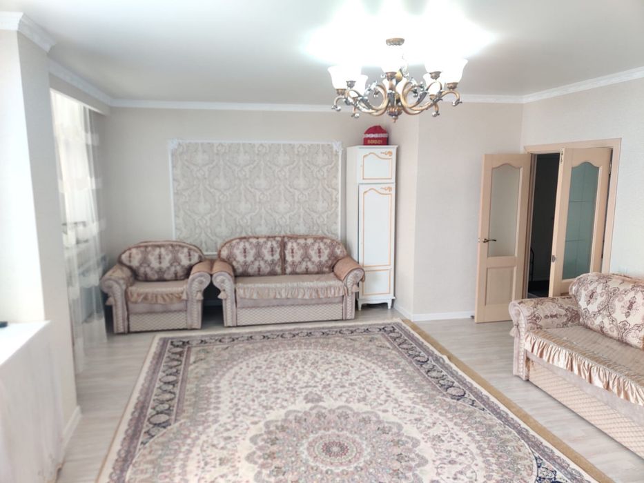 Продам 3 ком квартиру на левом берегу