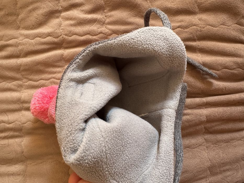 Шапка Lassye для девочки 42 размер