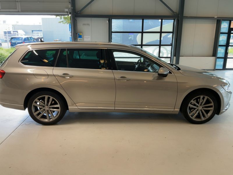 Volkswagen Passat 1.6 TDI Carat BlueMotion Tech 2016