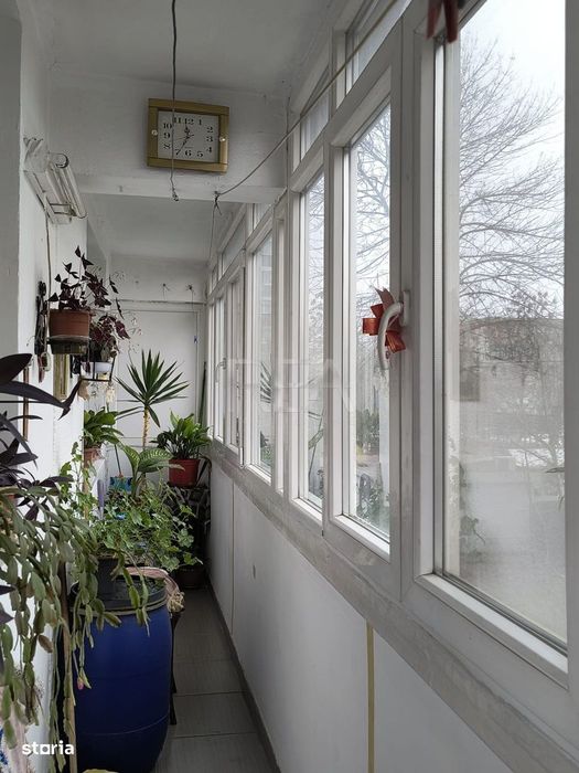 3 camere, et 1/10, anvelopat-Drumul Taberei, Frigocom