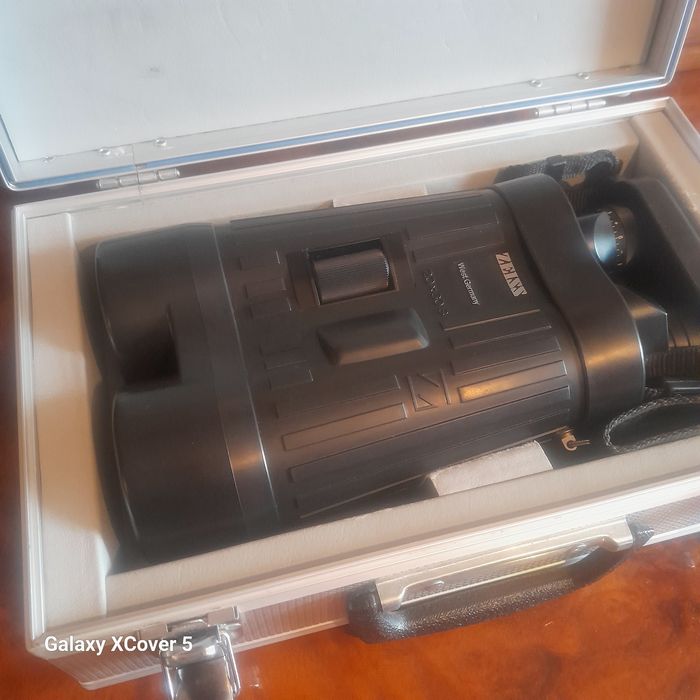 Бинокъл Carl Zeiss 20x60 S.T