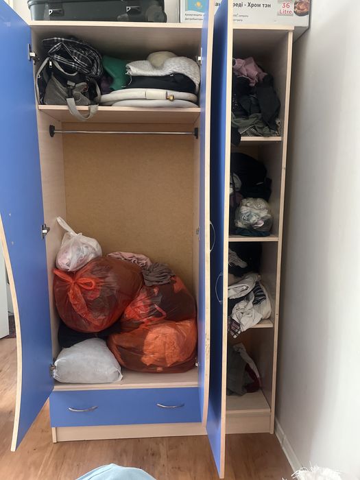 Продам  шкаф стол  бу