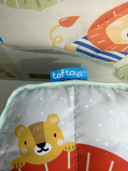 Възглавница за tummy time на Taf Toys