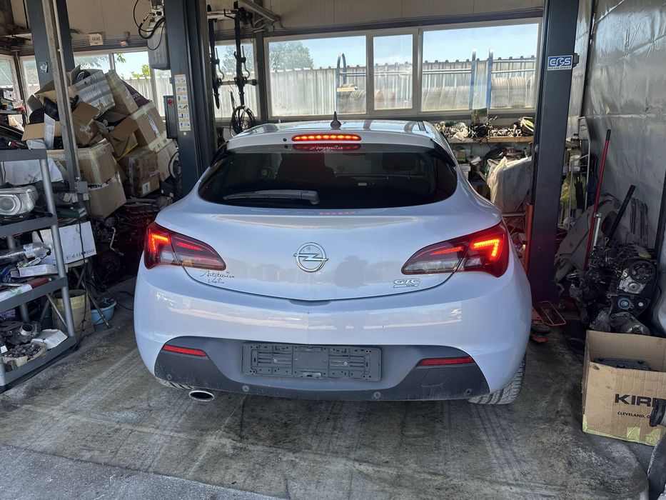 Стоп/Стопове за Опел Астра GTC 2011-2016г.!